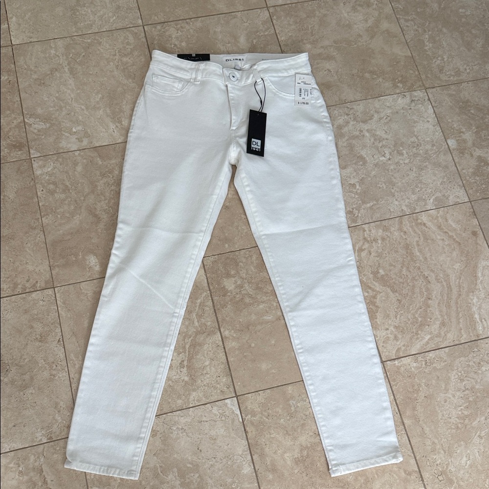 DL1961 White Skinny Jeans - Women's Slim Fit